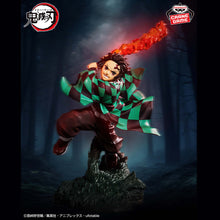 Cargar imagen en el visor de la galería, Kimetsu no Yaiba - Kamado Tanjiro (Combination Battle vs Rui) - Nuevo OB
